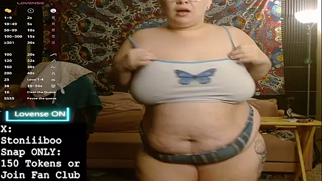 Stoniiiboo online show from October 10, 2025, 12:50 pm