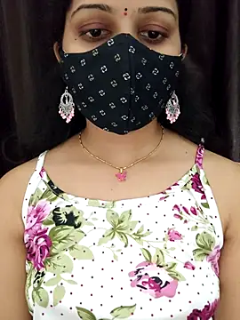 Angleannie online show from July 18, 2026, 6:16 pm