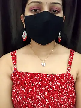 Angleannie online show from July 19, 2026, 5:42 pm
