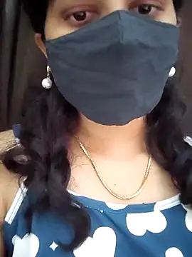 Angleannie online show from December 2, 2025, 4:09 pm