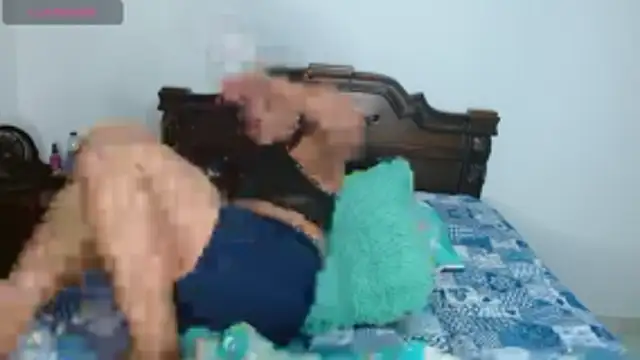 laginevra online show from April 18, 2026, 11:05 pm