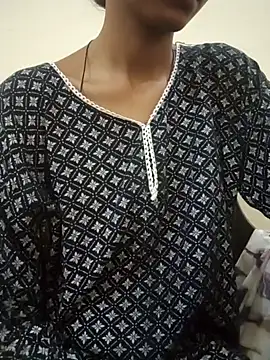 Snapshot of Kumkum_36 chatting on October 22, 2025, 4:45 am Kumkum 36 online show from October 22, 2025, 4:45 am