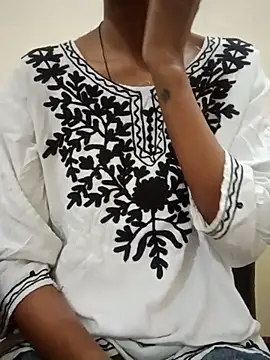 Snapshot of Kumkum_36 chatting on November 7, 2025, 4:50 am Kumkum 36 online show from November 7, 2025, 4:50 am