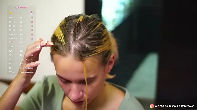 daughter of Ronaldo online show from November 9, 2025, 1:53 am