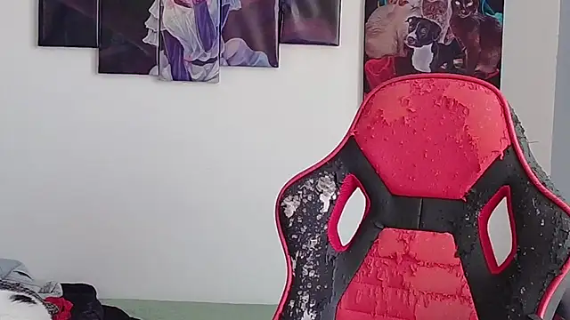 jessica gomez online show from November 11, 2025, 9:20 pm