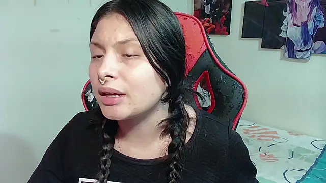 jessica gomez online show from February 17, 2025, 10:38 pm