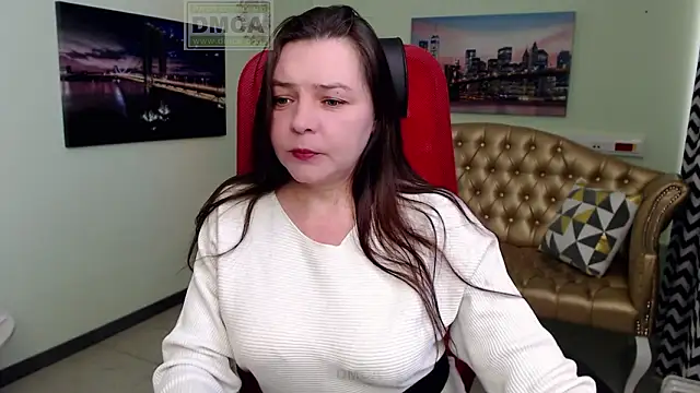 Lily flower7 online show from February 22, 2026, 5:43 am