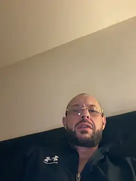 Snapshot of Guitccch chatting on January 16, 2026, 7:45 am Guitccch online show from January 16, 2026, 7:45 am