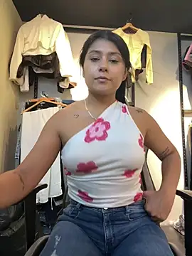 Snapshot of CandyRoxx1_ chatting on July 11, 2026, 6:19 pm CandyRoxx1 online show from July 11, 2026, 6:19 pm