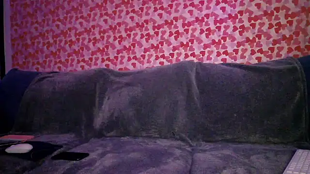 samone9 online show from March 15, 2026, 2:07 am