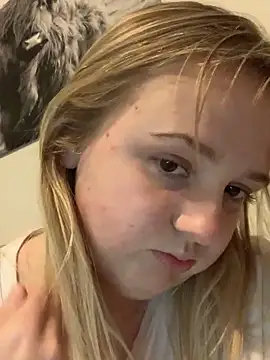 cammy2 online show from January 22, 2025, 2:15 am