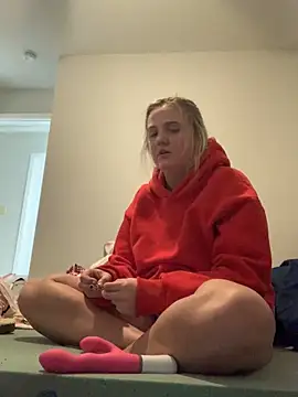 cammy2 online show from December 10, 2024, 5:44 pm