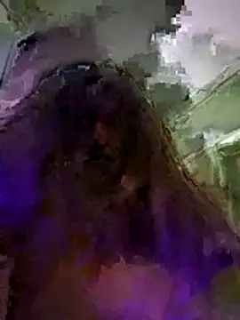 Toptransluder online show from April 26, 2026, 11:35 pm