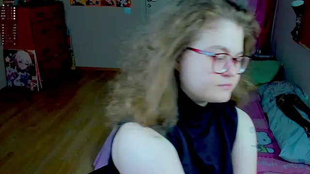 Snapshot of Sashy_Way chatting on June 20, 2026, 12:54 pm Sashy Way online show from June 20, 2026, 12:54 pm