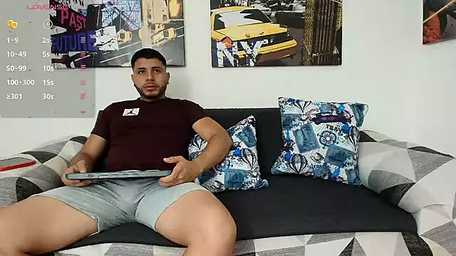 Snapshot of hott_dicks chatting on January 22, 2025, 3:31 am hott dicks online show from January 22, 2025, 3:31 am