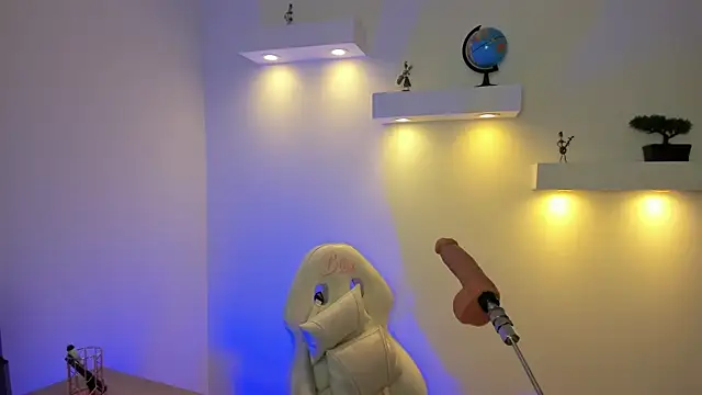 martina foxy  online show from October 12, 2025, 12:17 pm