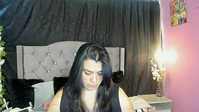 martina foxy  online show from March 2, 2025, 12:36 pm