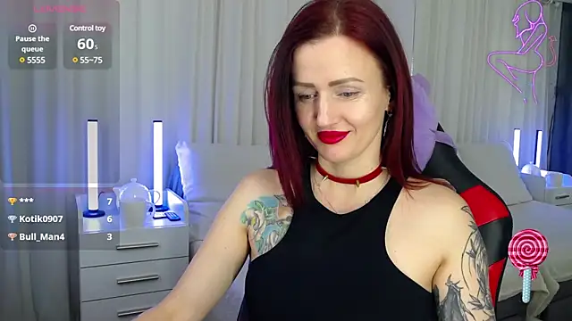 ElisaJane online show from January 14, 2025, 1:36 am