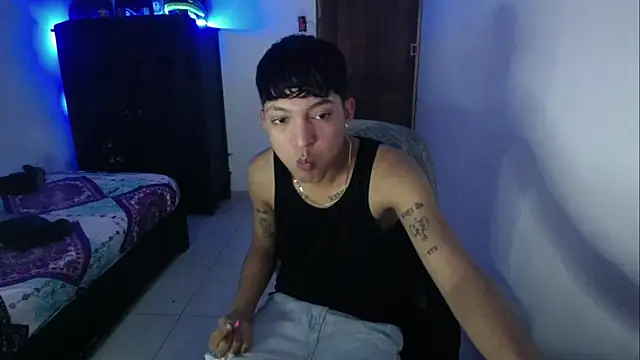 Sxntisaul   online show from February 16, 2025, 5:59 pm