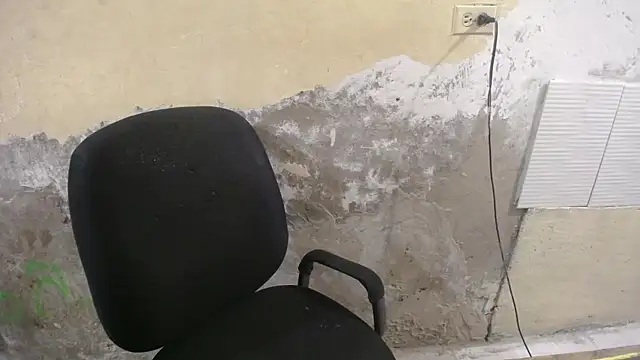 Sxntisaul   online show from December 20, 2025, 8:44 pm