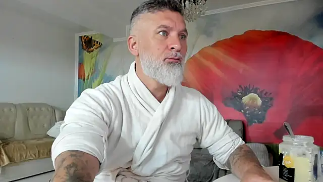 BlowMyXXL online show from March 28, 2026, 4:13 am