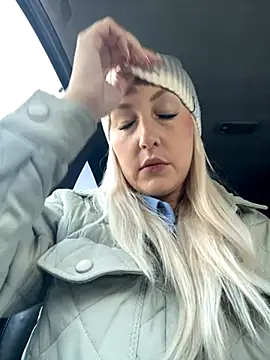 MerlinDave online show from October 15, 2025, 1:37 am