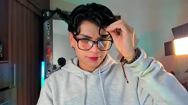 marckalexis online show from February 4, 2026, 1:06 pm