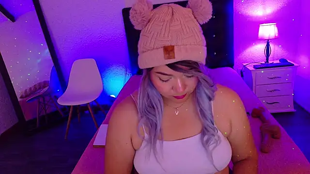 Snapshot of Cuckold_lover69 chatting on March 18, 2025, 7:01 am Cuckold lover69 online show from March 18, 2025, 7:01 am