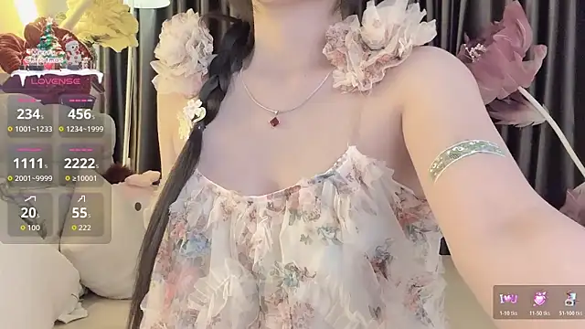 Nacy-Moonlight online show from October 20, 2025, 3:56 pm