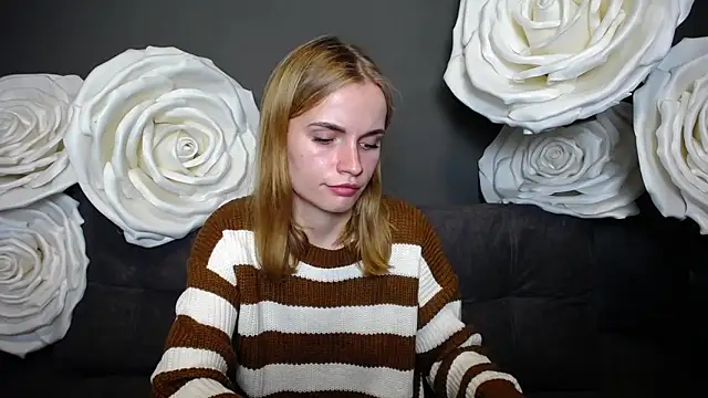 MargaritaKiss online show from October 10, 2025, 6:53 pm