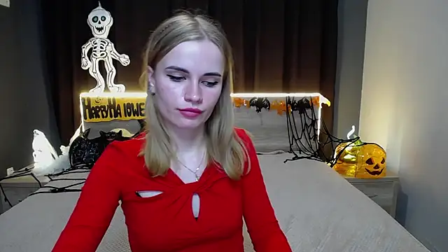 MargaritaKiss online show from October 25, 2025, 7:36 pm