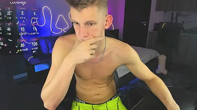 Brad Maloney online show from October 17, 2025, 7:37 pm