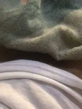 Snapshot of MixedItem chatting on November 17, 2025, 11:47 am MixedItem online show from November 17, 2025, 11:47 am