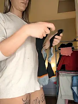 Snapshot of Nikiita-28 chatting on January 8, 2026, 4:13 pm Nikiita-28 online show from January 8, 2026, 4:13 pm