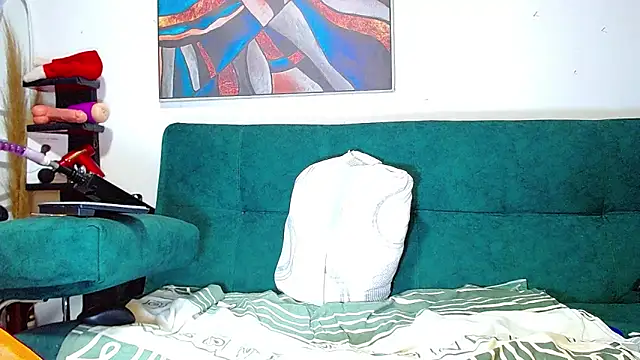 the dog lian online show from November 15, 2025, 12:53 pm