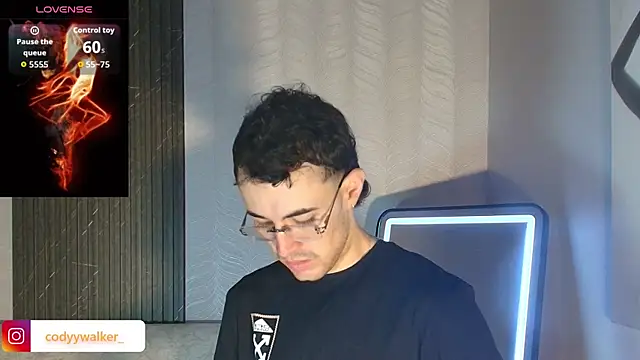 CodyWalkerR online show from May 12, 2026, 5:41 pm