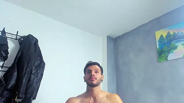 JuanBlade online show from April 14, 2026, 2:44 pm