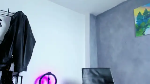 JuanBlade online show from March 25, 2026, 10:25 am