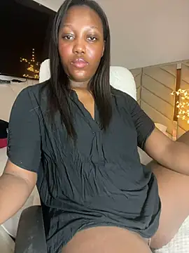 Snapshot of kellya_ chatting on February 6, 2025, 9:38 pm kellya online show from February 6, 2025, 9:38 pm