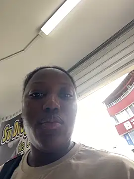 Snapshot of kellya_ chatting on March 6, 2025, 12:21 am kellya online show from March 6, 2025, 12:21 am