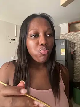 Snapshot of kellya_ chatting on January 23, 2025, 1:35 pm kellya online show from January 23, 2025, 1:35 pm