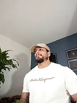 SilvaBranko online show from November 12, 2025, 10:35 pm