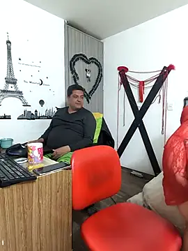 hotandfierylatinos2023 online show from October 23, 2025, 9:46 pm