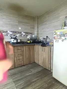 hotandfierylatinos2023 online show from September 23, 2025, 9:38 am