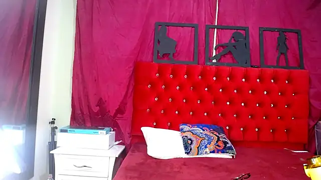 Snapshot of _Thomas_hot_ chatting on March 18, 2025, 1:02 am Thomas hot online show from March 18, 2025, 1:02 am