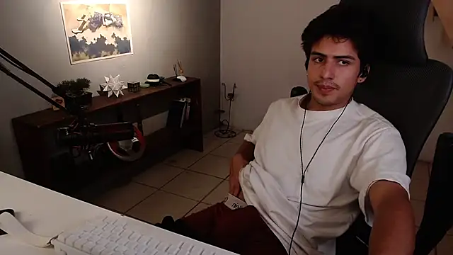 Snapshot of Thieves9 chatting on February 19, 2026, 5:37 am Thieves9 online show from February 19, 2026, 5:37 am