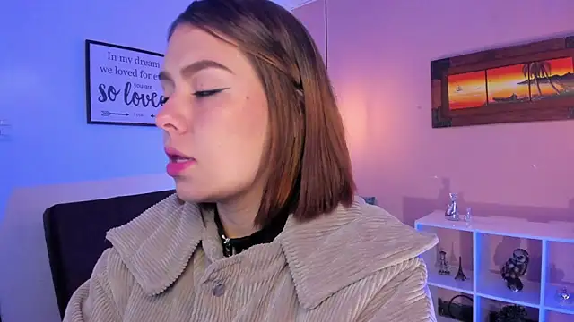ArianaBaker online show from March 2, 2025, 1:20 pm