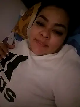 lola  sweetx online show from February 19, 2025, 5:27 pm