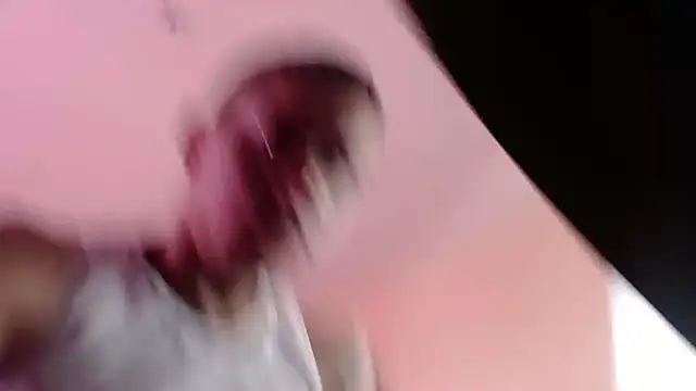 Snapshot of Osiiriis chatting on February 25, 2025, 9:15 pm Osiiriis online show from February 25, 2025, 9:15 pm