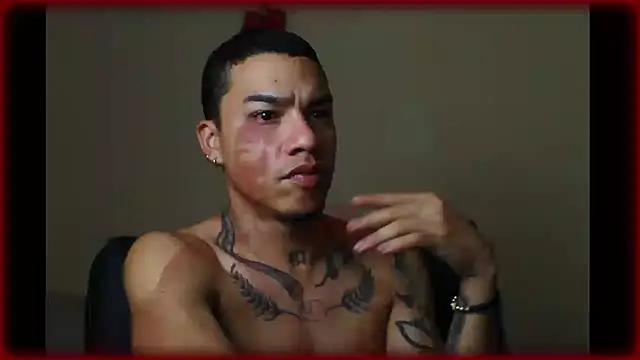 Snapshot of Osiiriis chatting on March 3, 2025, 9:05 pm Osiiriis online show from March 3, 2025, 9:05 pm